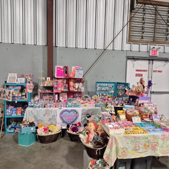 Welcome to Nostalgia Lane Toys - Picture 2 of 4